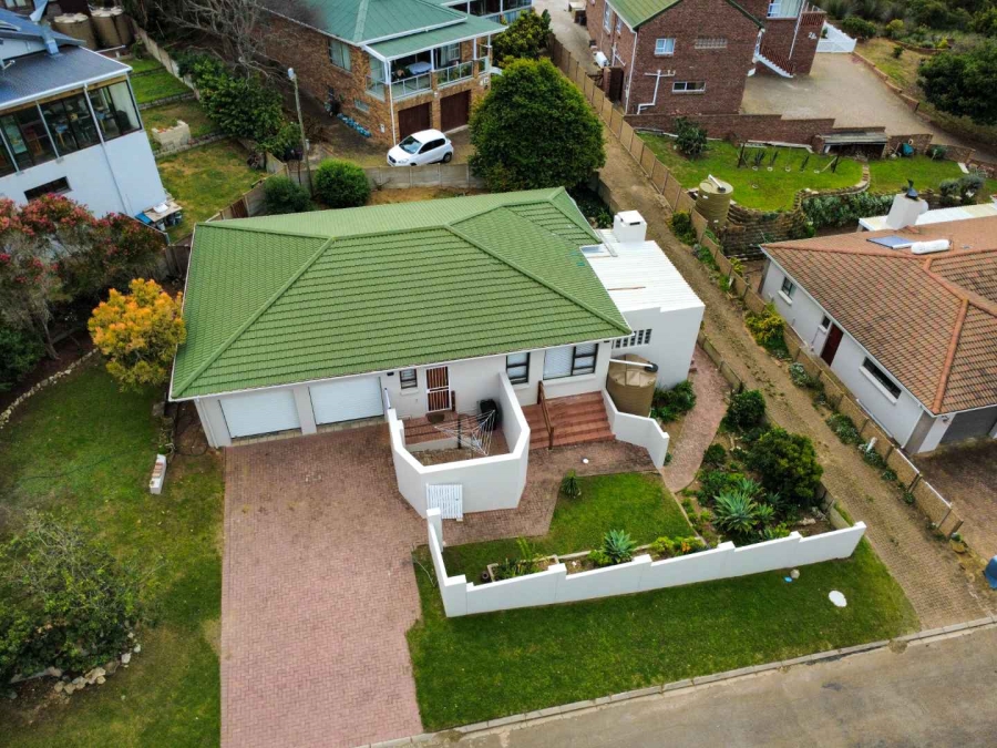 3 Bedroom Property for Sale in Stilbaai Wes Western Cape